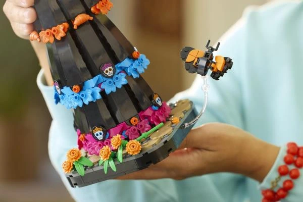 Конструктор LEGO® Ideas Ла Катріна Набір із фігуркою (21372) — LEGO