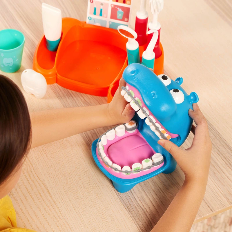 Ігровий набір - БЕГЕМОТИК У СТОМАТОЛОГА