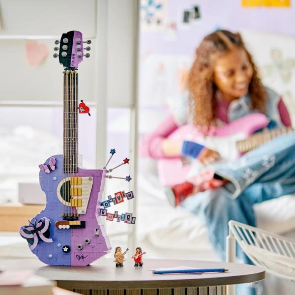 Конструктор LEGO® Editions Подвійна гітара Олівії Родріґо (43031)