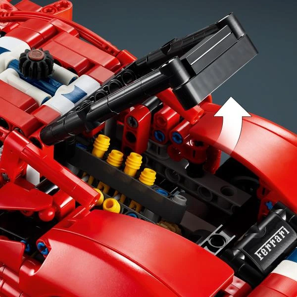 Конструктор LEGO® Technic Автомобіль Ferrari 488 PISTA (42235)