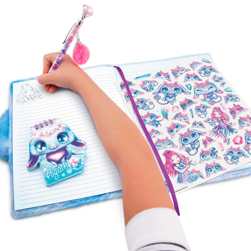 Великий пухнастий блокнот 2-в-1 NEBULOUS STARS - АГАТА