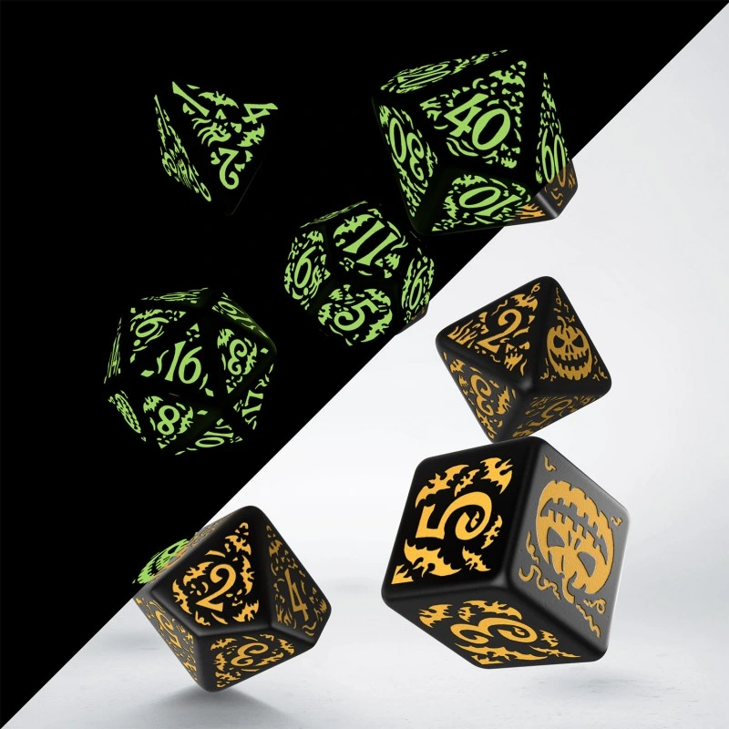 Набір кубиків Halloween Pumpkin Black & Glow in the dark Dice Set (7)
