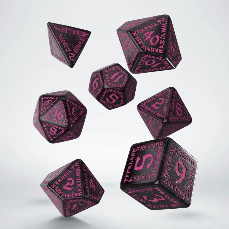 Набір кубиків Runic Shimmering black with magenta Dice Set